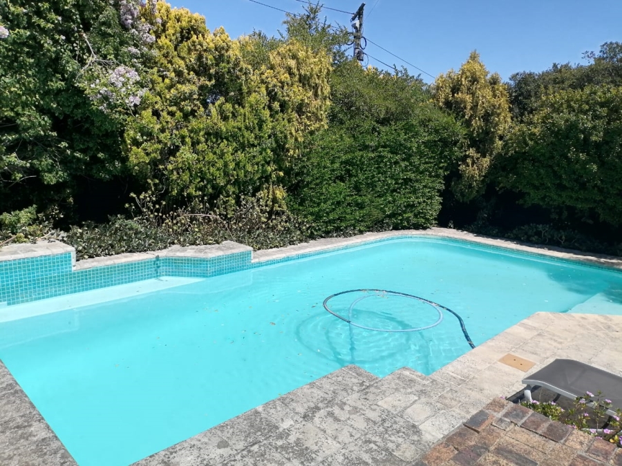 To Let 4 Bedroom Property for Rent in Heldervue Western Cape